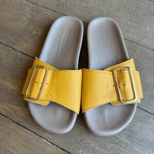 Naot Tahiti Slide Sandal Marigold Yellow Leather Womens Size EU 37 US 6-6.5 $169
